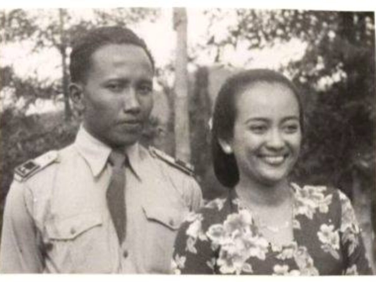 hari patah hati pertama nasional