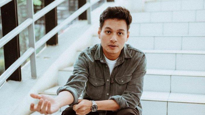Rendy Pandugo Rilis Single Bertajuk “HOME”
