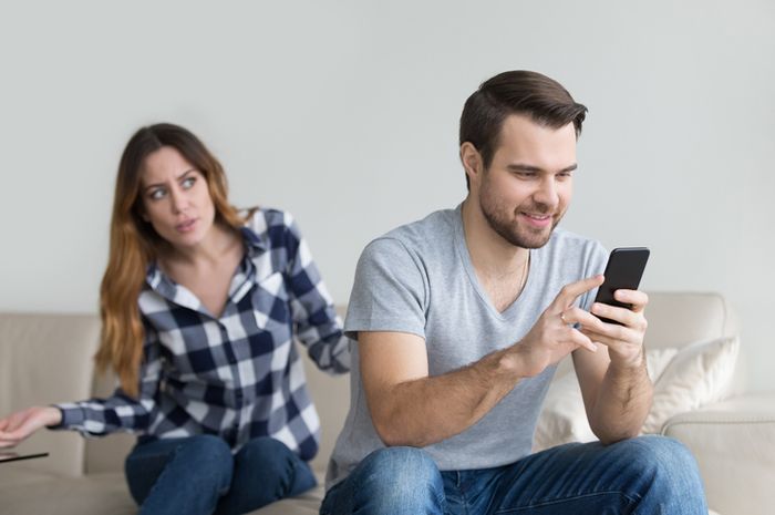 Bermain game kegiatan untuk menghibur diri