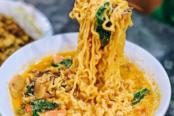 Berikut Ciri-Ciri Kamu Sudah Ketagihan Mie Instan