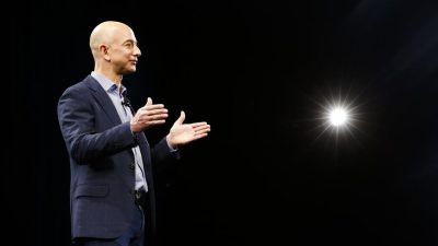 Jeff Bezos Mengundurkan Diri dari Amazon