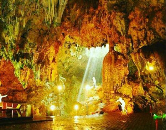 Goa Gong Pacitan