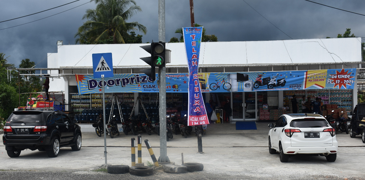 Indomaret di Padang