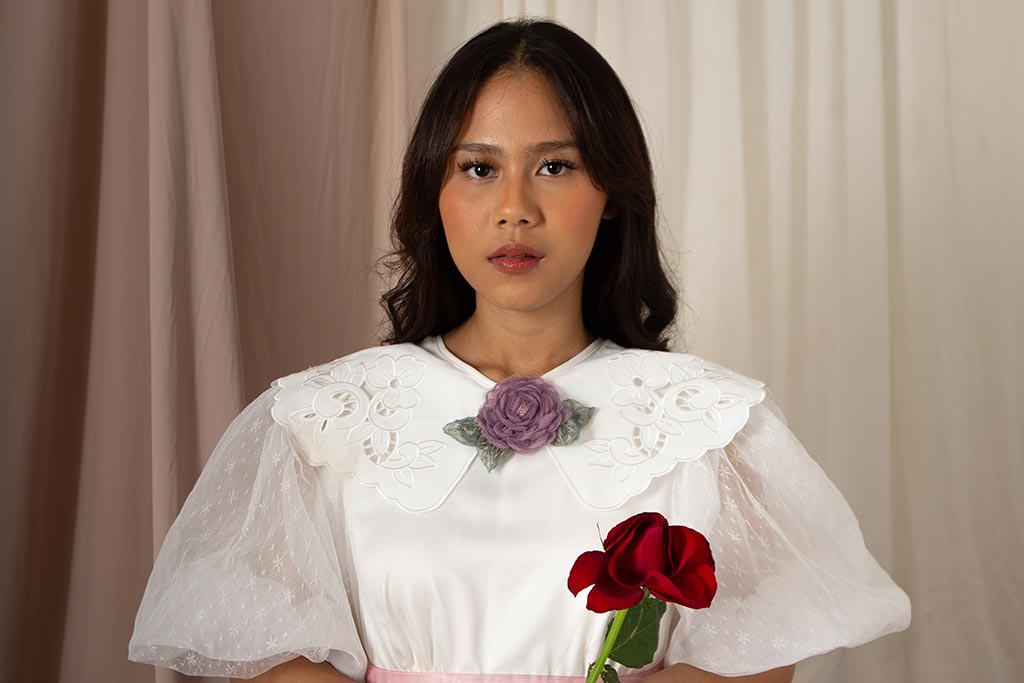 penyanyi wanita muda