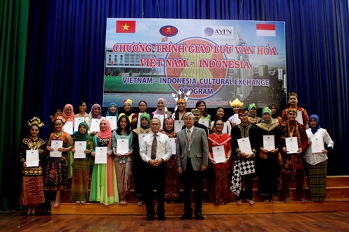AYFN, Membangun Pemimpin Muda Independen di Asia Tenggara