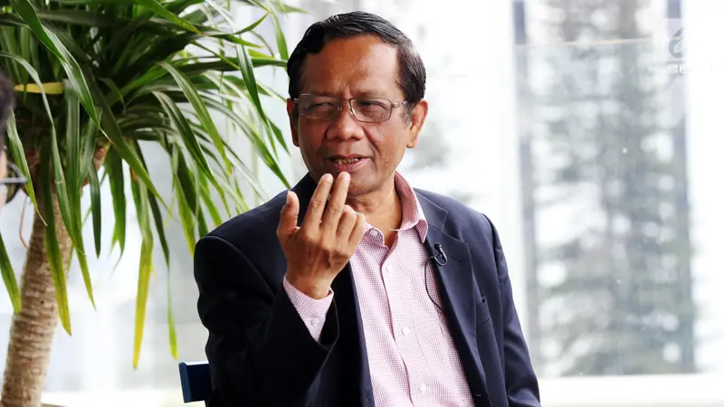 Mahfud MD Tidak Hadiri Pertemuan Eks Hakim MK, Ini Alasannya