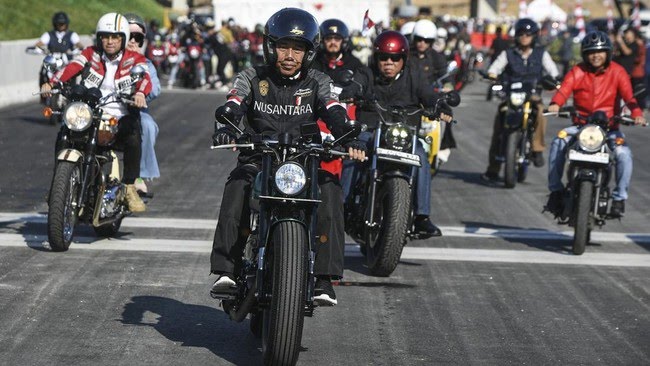 Jokowi Ajak Influencer Konvoi di IKN Nusantara