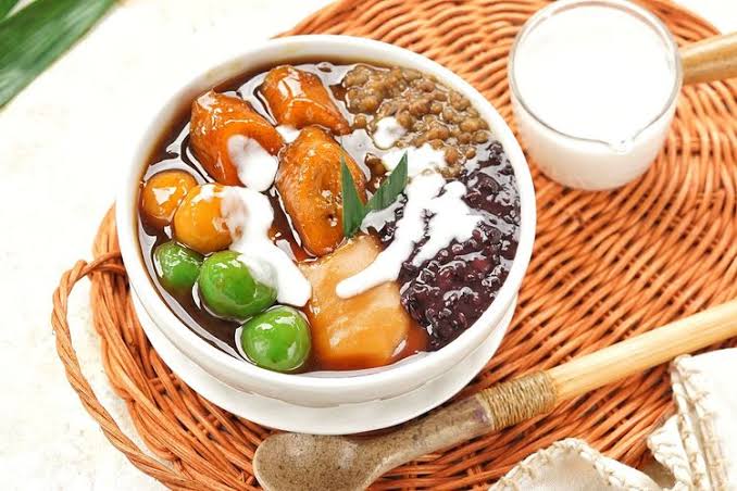 5 Dessert Khas Indonesia Yang Memikat Selera
