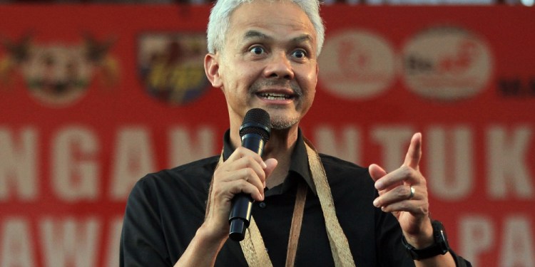 Ganjar Pranowo Ajak Partai Lain Untuk Usung Ahok di Pilkada