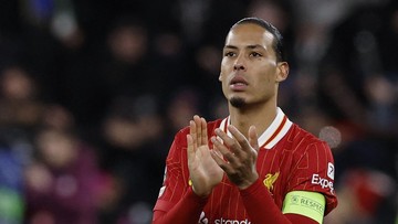 RESMI! Virgil van Dijk Perpanjang Kontrak di Liverpool Hingga 2027