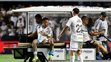 Cedera Kembali Menghantui, Neymar Menangis di Laga Santos vs Atletico Miniero