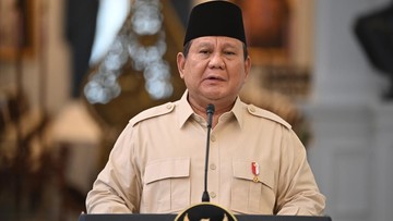 Prabowo Subianto Berduka atas Wafatnya Tokoh Pencak Silat Eddie Marzuki Nalapraya