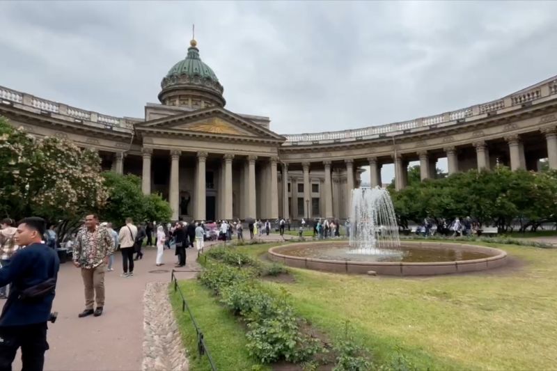 Prabowo Sambangi St. Petersburg: Menjelajahi Kota Kelahiran Putin
