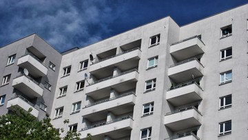 wanita-lompat-dari-lantai-19-apartemen-di-kalibata:-panik-ada-odgj