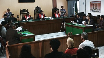 hakim-pn-solo-putuskan-tak-berwenang-adili-gugatan-ijazah-jokowi