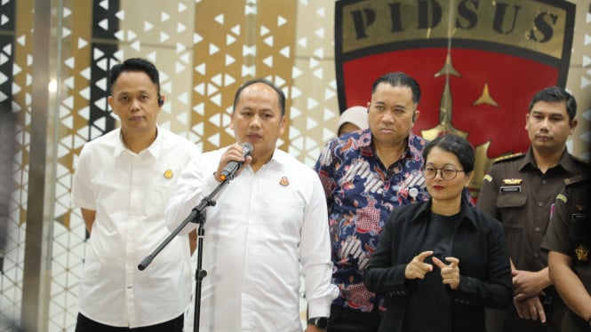 tom-lembong-tak-terima-dicap-koruptor,-kejagung-juga-siap-lawan-di-banding!