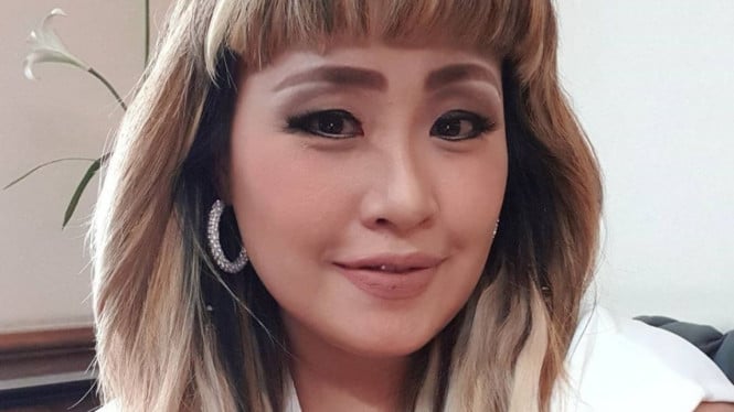 butuh-job?-pinkan-mambo-cari-30-karyawan-baru-buat-orderan-donatnya-yang-membludak
