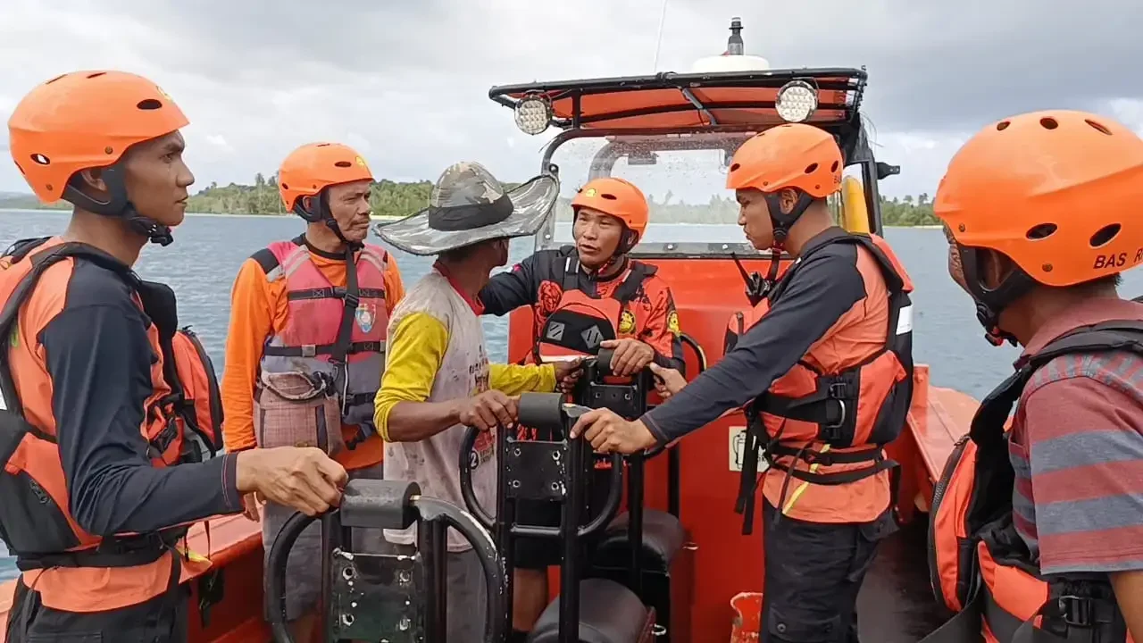 Nelayan Hilang di Mentawai Ditemukan Selamat, Sempat Tak Pulang Sejak Kemarin