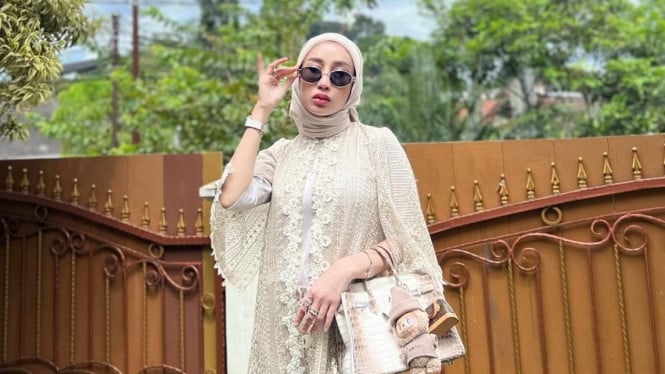 Reza Gladys Menanggapi Julukan Warganet, Ungkap Pendapatnya