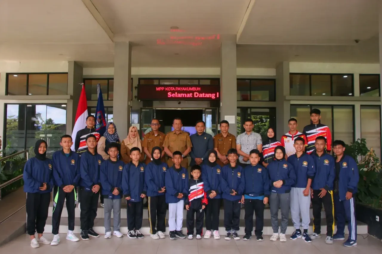 Payakumbuh Lepas 21 Atlet Kempo ke Kejurda Sumbar