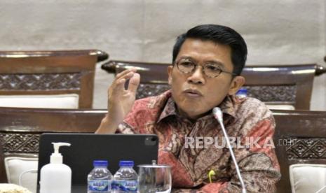 komisi-xi-dpr-minta-ojk-siapkan-program-untuk-mendukung-bpr-bantu-sektor-umkm