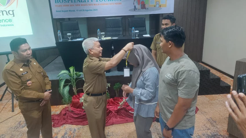 pelatihan-hospitality-2025,-pemko-padang-siapkan-sdm-pariwisata-berkelas-dunia