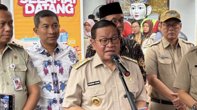 atasi-kemacetan,-pramono-tambah-14-bus-transjakarta-di-tb-simatupang