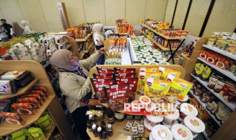pariwisata-hingga-makanan-dinilai-bisa-percepat-pertumbuhan-ekonomi-ri