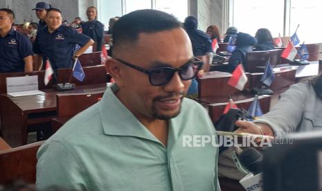tak-hanya-rumah-sahroni,-markas-nasdem-juga-digeruduk-massa