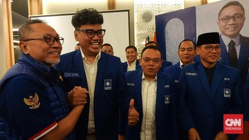pan-resmi-minta-dpr-setop-gaji-tunjangan-eko-patrio-dan-uya-kuya