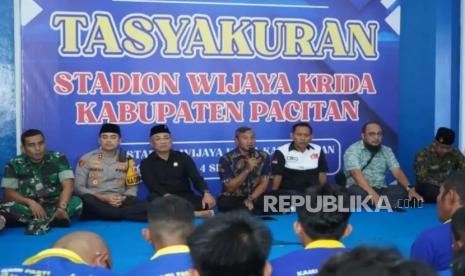 sby-beri-nama-wijaya-krida-untuk-stadion-dan-gor-pacitan