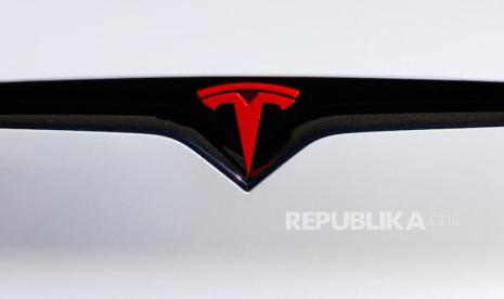 tesla-alami-penguasaan-pasar-mobil-listrik-paling-rendah-di-negaranya-untuk-pertama-kali-sejak-2017