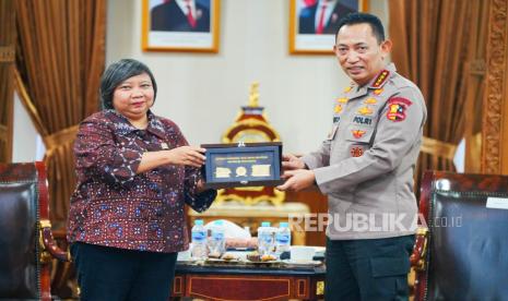 kapolri-bertemu-komnas-ham-bahas-penanganan-aksi-unjuk-rasa