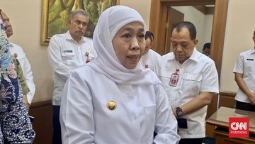 Khofifah Tertibkan Paralayang Ilegal di Bromo, Pelanggar Ditindak