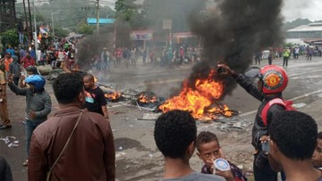 Kerusuhan di Yalimo Papua, Rumah hingga Asrama Polisi Dibakar