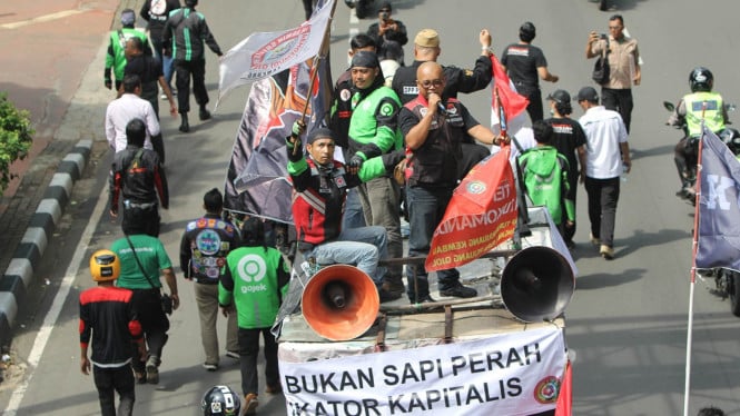 Demo di DPR Sepi Peserta, Komunitas Ojol Jakut Tolak Penurunan Komisi Jadi 10 Persen
