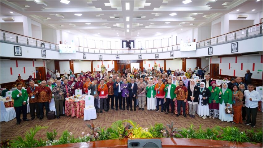 guru-besar-rumuskan-arah-strategis-bangsa-di-unand