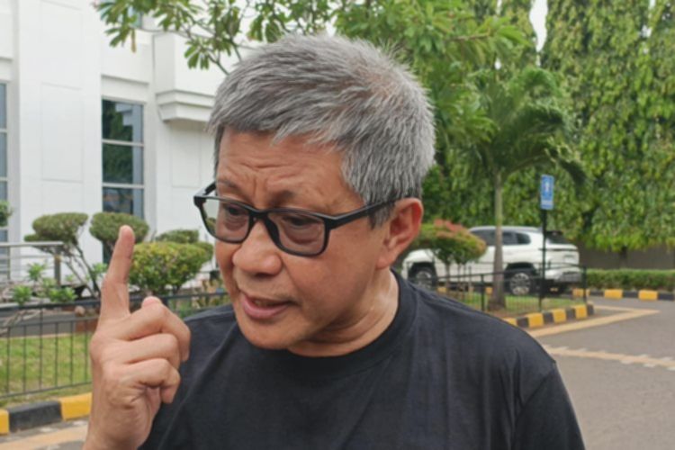 Prabowo Dikabarkan Tunjuk Rocky Gerung Jadi Menteri, Informasi Hoaks