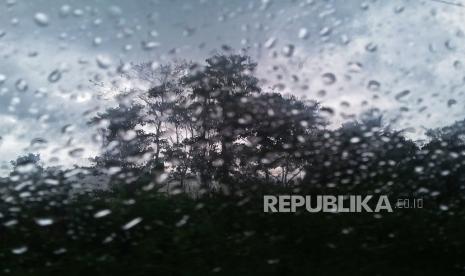 hujan-petir-diprediksi-guyur-jakarta-kamis-pagi-dan-malam-hari