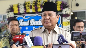 prabowo-titip-salam-duka-cita-bagi-korban-ponpes-sidoarjo-ambruk