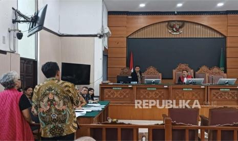 eks-pimpinan-kpk-hingga-jaksa-agung-ajukan-amicus-curiae-bela-nadiem