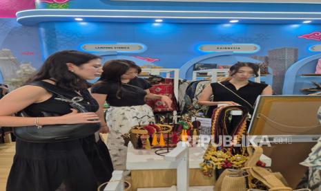 naik-62-persen,-umkm-binaan-pertamina-raup-omzet-rp4,7-miliar-di-inacraft-2025