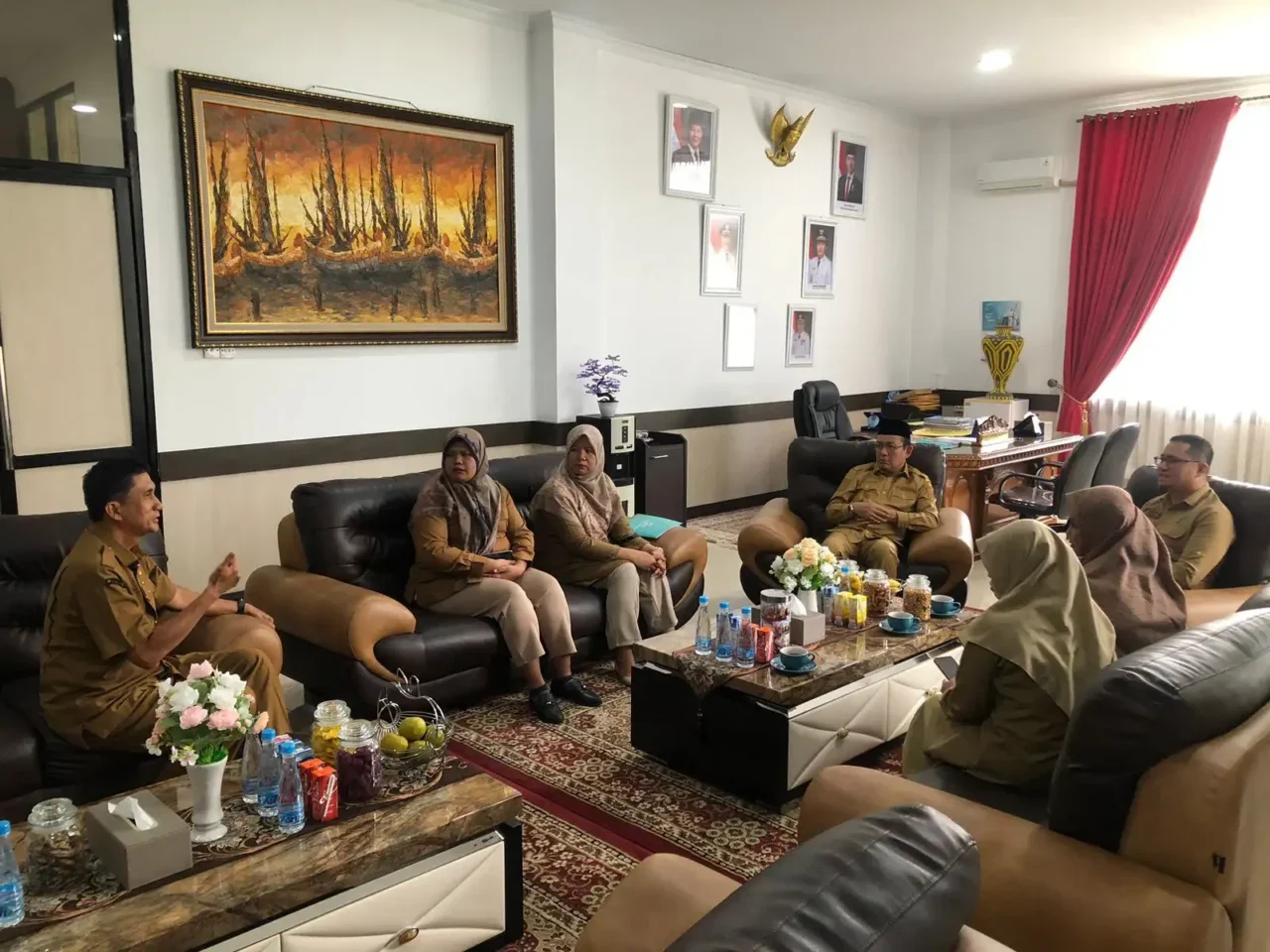 pemko-payakumbuh-dan-bpom-payakumbuh-pastikan-keamanan-pangan-dan-obat-obatan-untuk-masyarakat