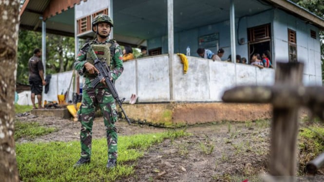anggota-tni-tewas-ditembak,-senjata-dirampas-di-papua,-kapendam:-ini-bentuk-kekejaman