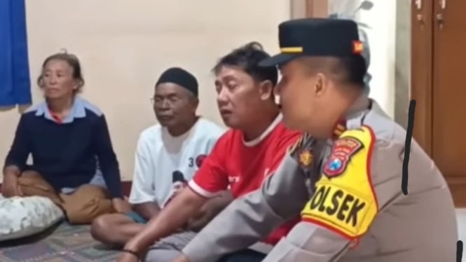 Pacitan: Kakek 74 Tahun Bulan Madu, Cek Mahar Dicairkan?