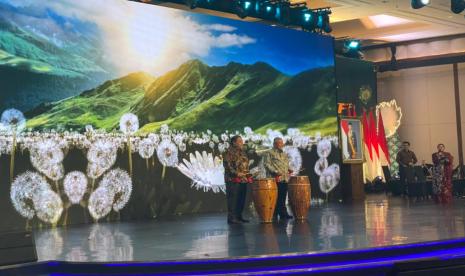 isef-2025,-bukti-indonesia-siap-jadi-pusat-ekonomi-syariah-nomor-satu-dunia