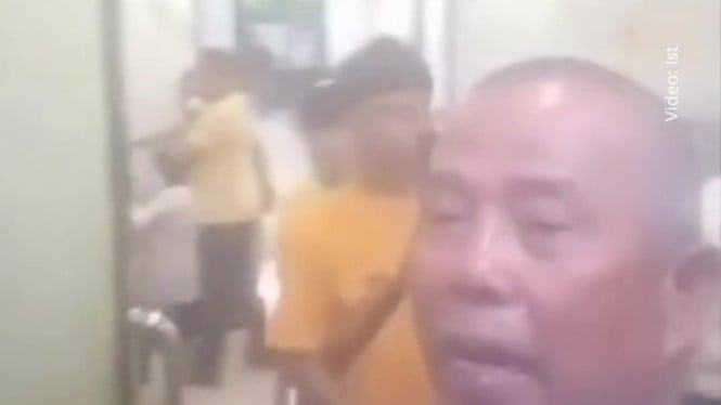 viral-warga-bandung-bawa-pasien-pakai-odong-odong,-camat-prabowo-angkat-bicara!
