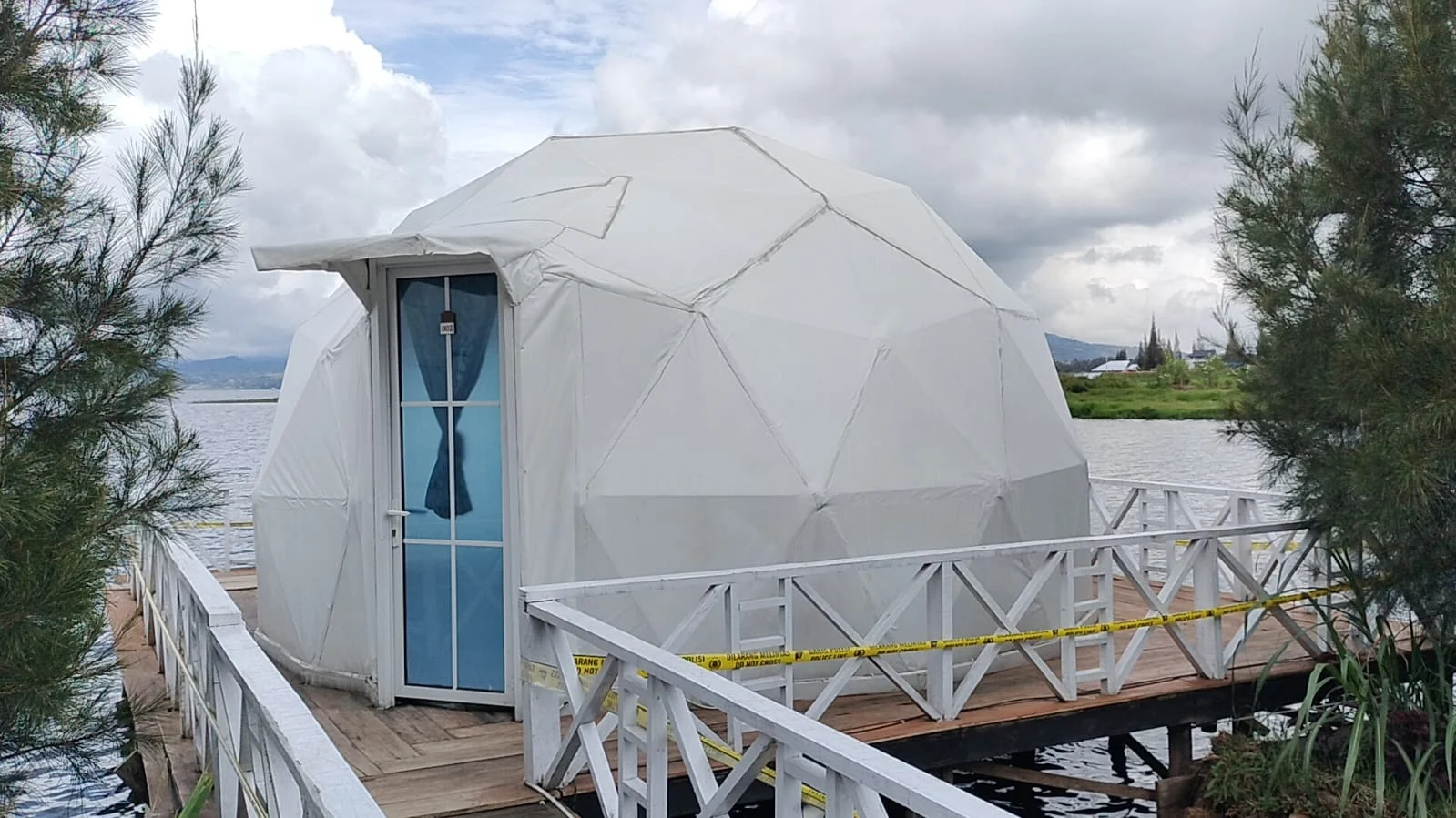 Glamping Lakeside Alahan Panjang Disegel, Langgar Tata Ruang!