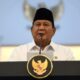 rayakan-hut-ke-74,-prabowo-potong-tumpeng-di-istana