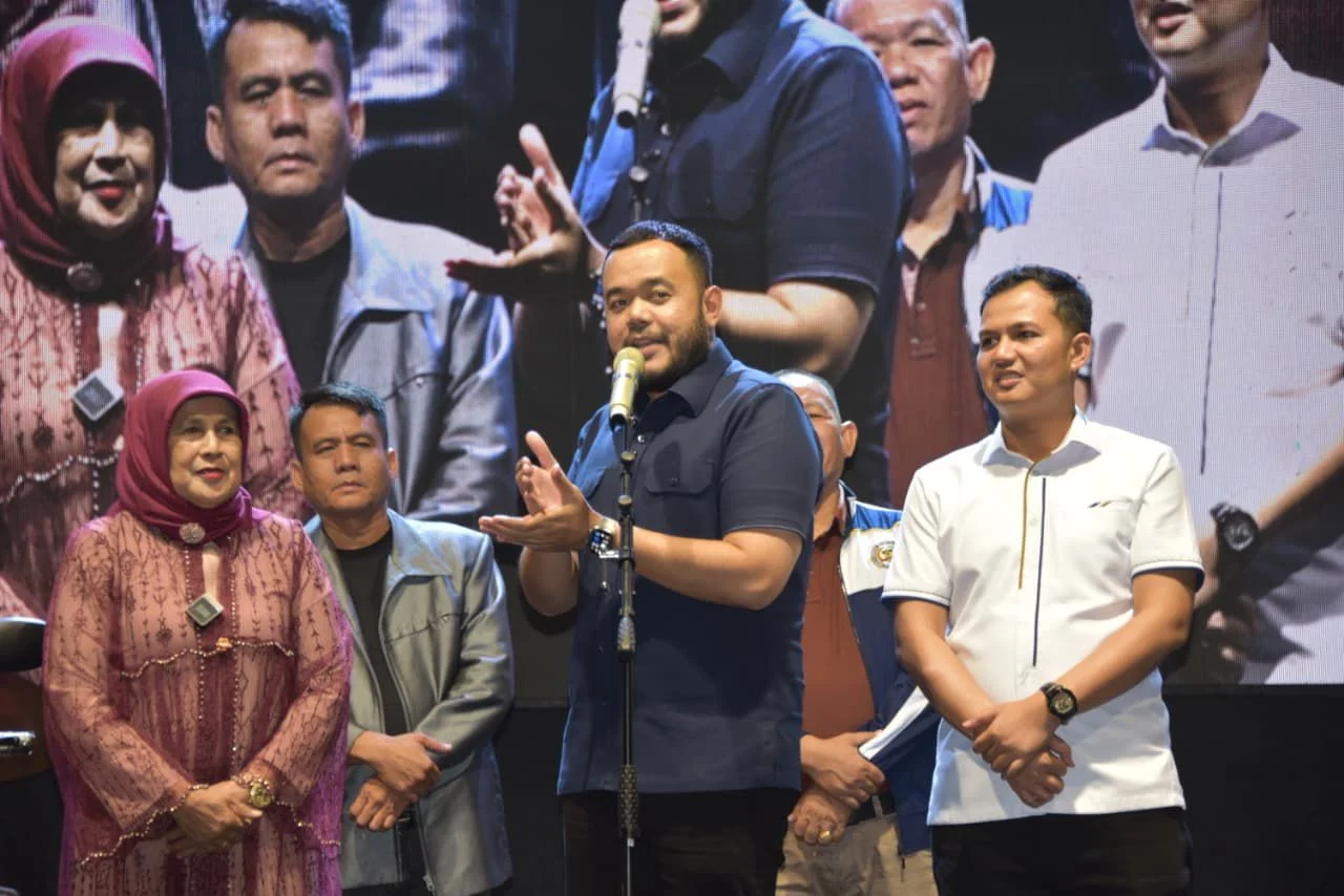 Festival Kayu Tanam Edukasi Warga, Fadly Amran Apresiasi
